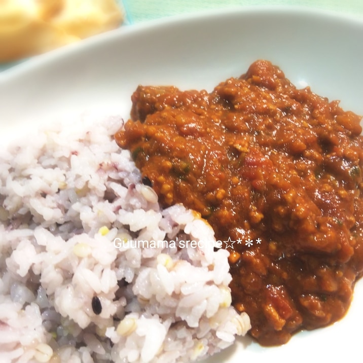 リコピン&ビタミン♡セロリとトマト缶のキーマカレー